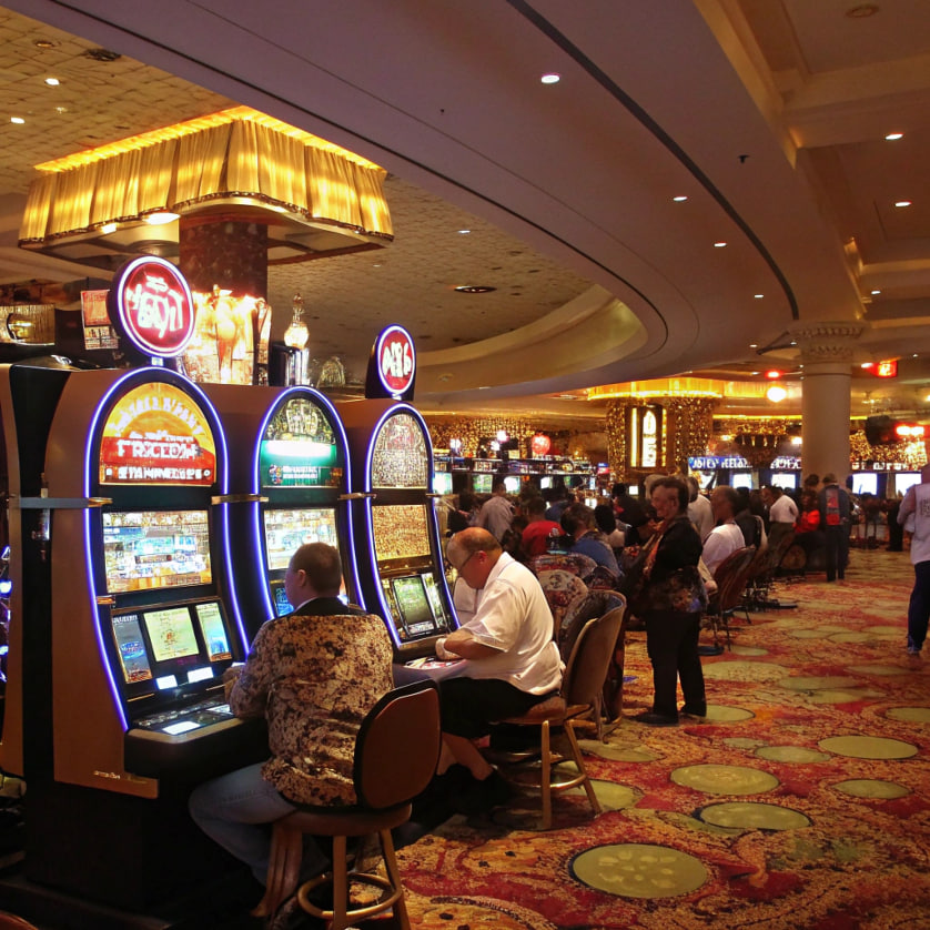 aa45-Game-Slots